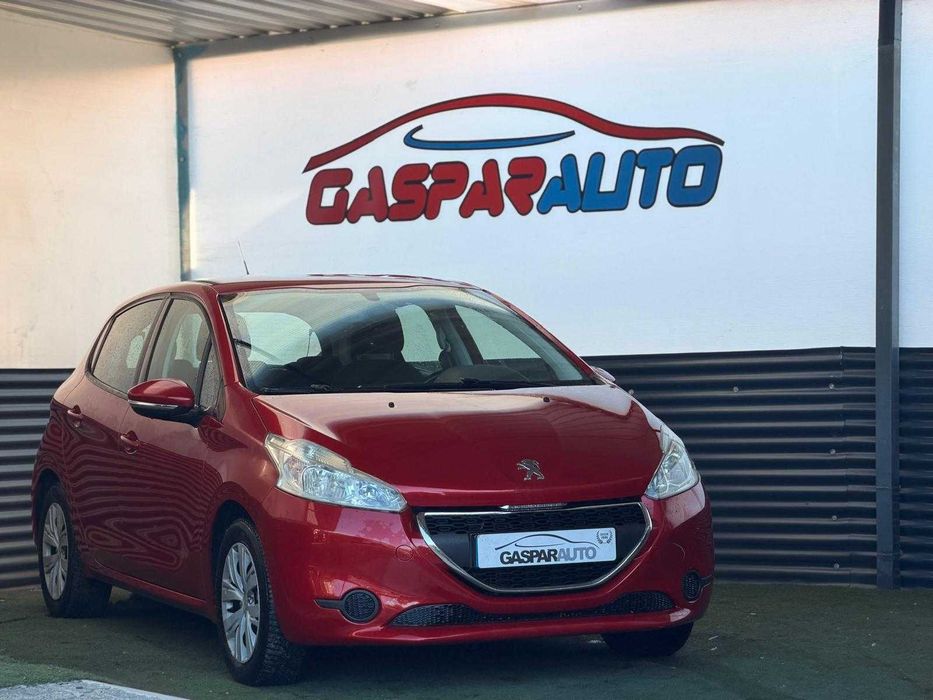 Peugeot 208 1.2 VTi 82CV