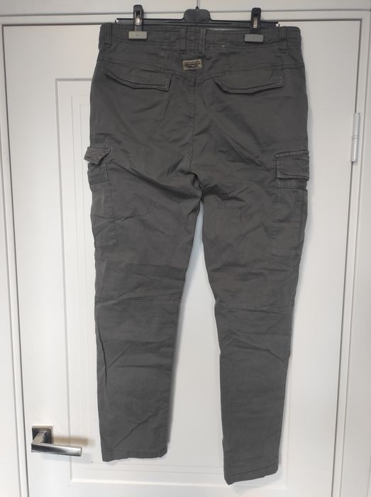 Camel Active штани карґо (W32-L32).