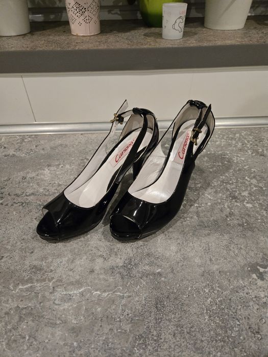 Szpilki na obcasie 39