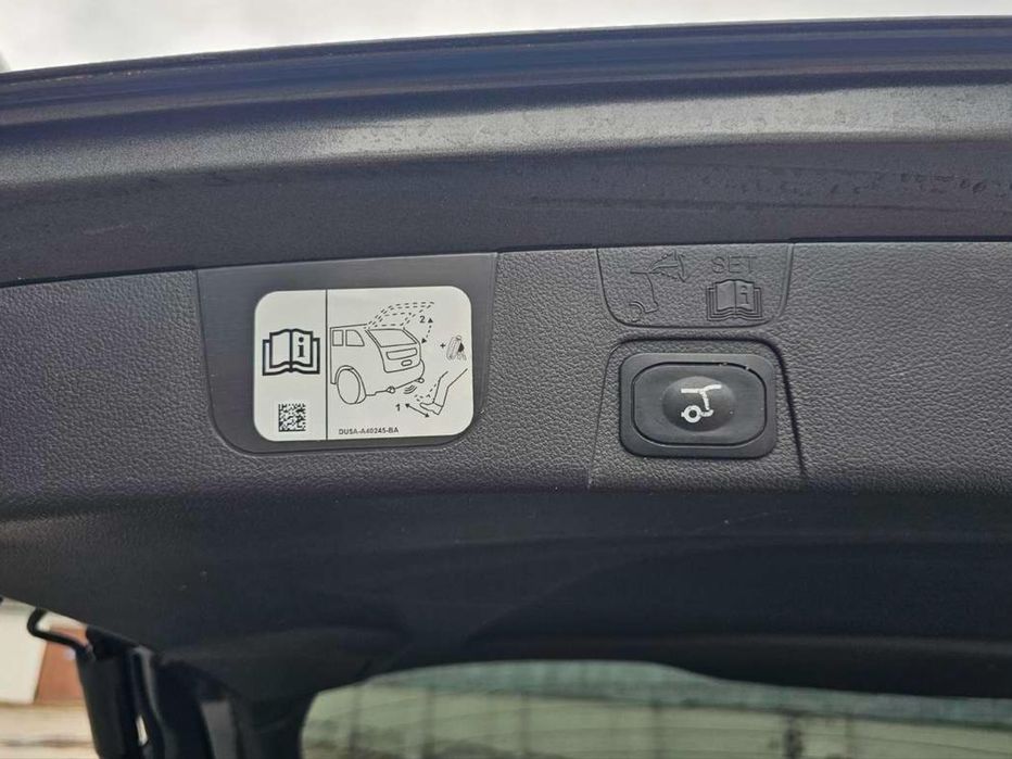 Поодаю Ford C-MAX Hybrid, 2018 рік 2.0 л