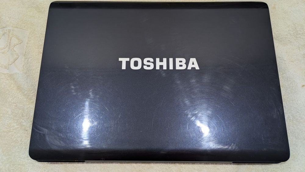Продам ноутбук TOSHIBA