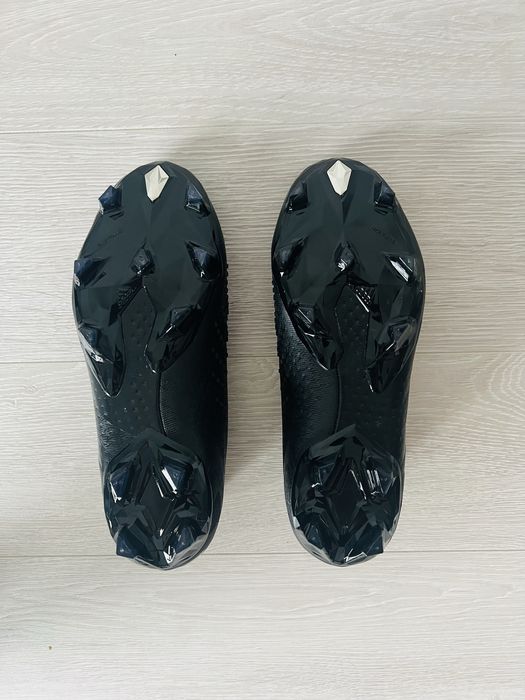 Nowe korki Adidas Predator Accuracy+ FG – premium, z metką i pudełkiem