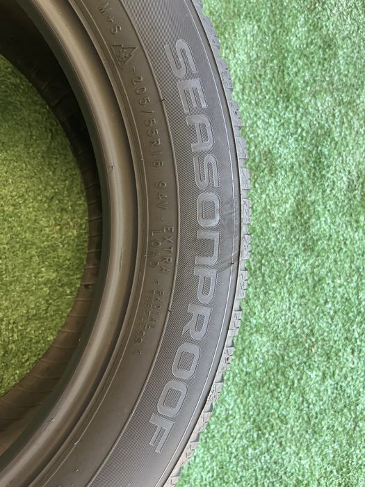 2x205/55R16 Nokian