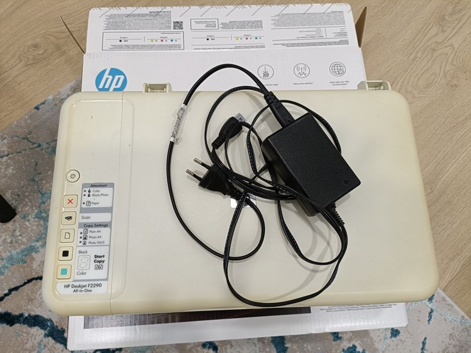 Impressora Multifunções HP Deskjet F2290