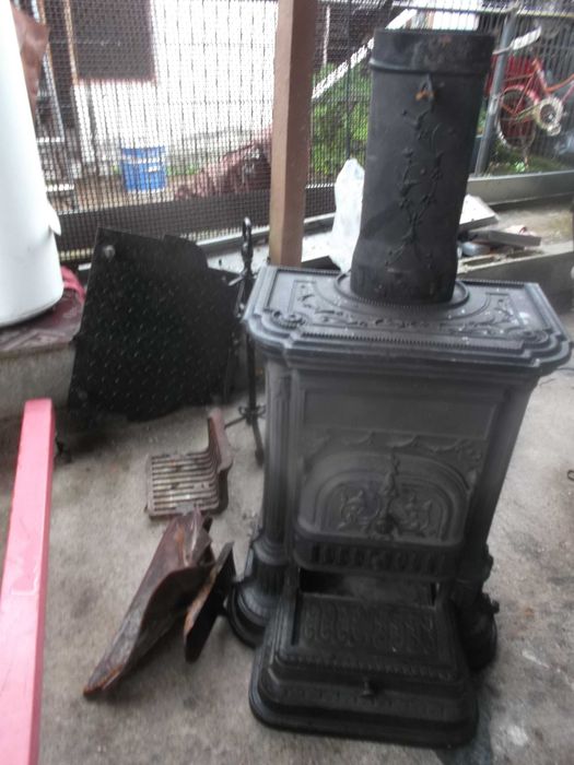 Salamandra em ferro