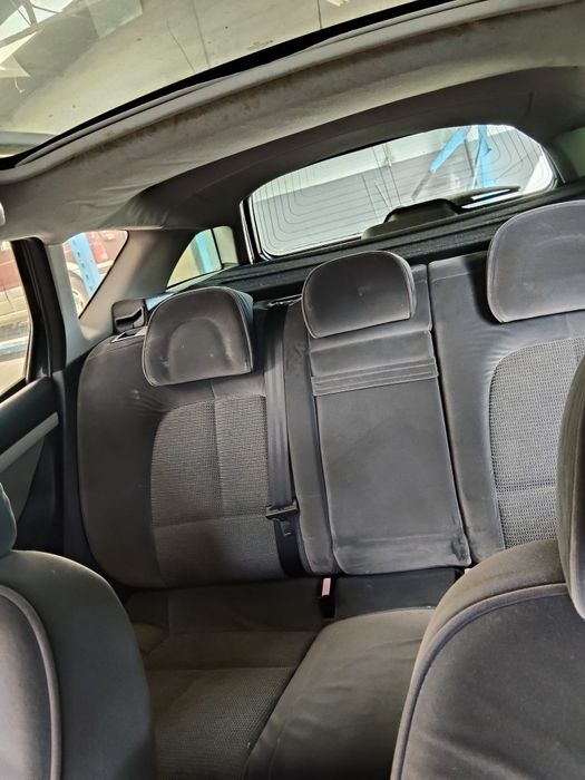 Vende-se carrinha Peugeot 407SW