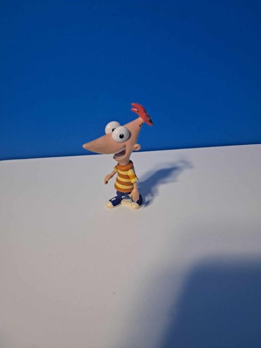 Figurka Fineasz z Fineasz i Ferb bajki