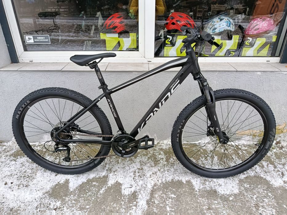 NOWY Kands Mercury 27,5 czarny mat 17" Shimano hydraulika komunia