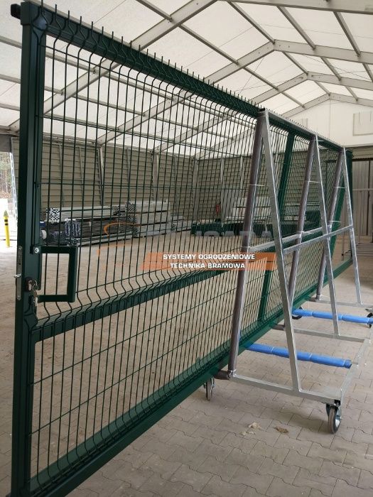 BRAMA PRZESUWNA PANELOWA | 1,73 x 4,00 M | Ocynk+RAL | Bramy 1730 MM