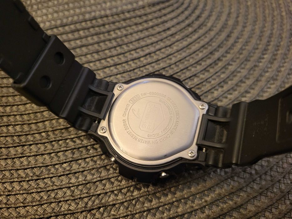 Zegarek Casio G-SHOCK DW-6900BBA