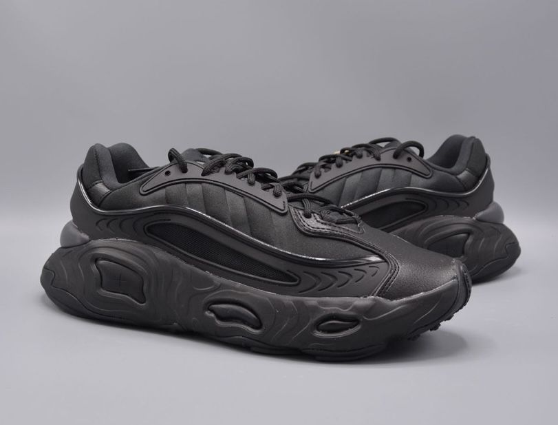 Adidas oznova оригінал