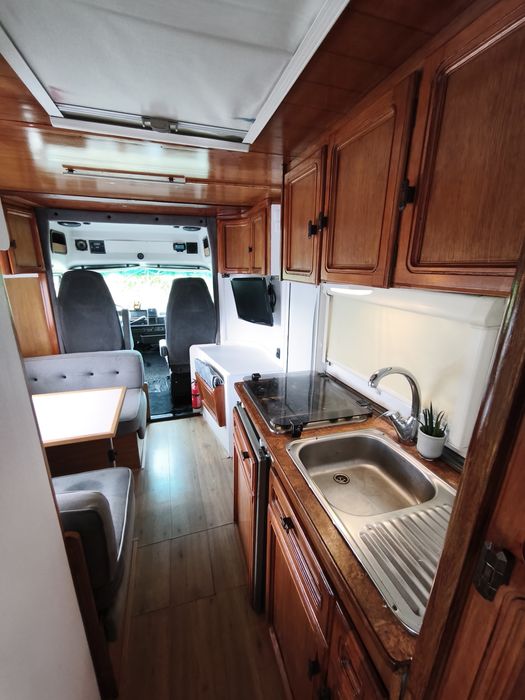 Autocaravana Fiat Ducato 2.5 6 lugares de livrete