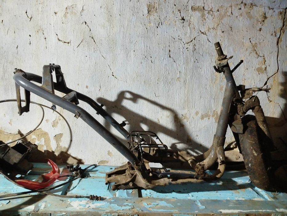 Продам раму до скутера Хонда діо 27