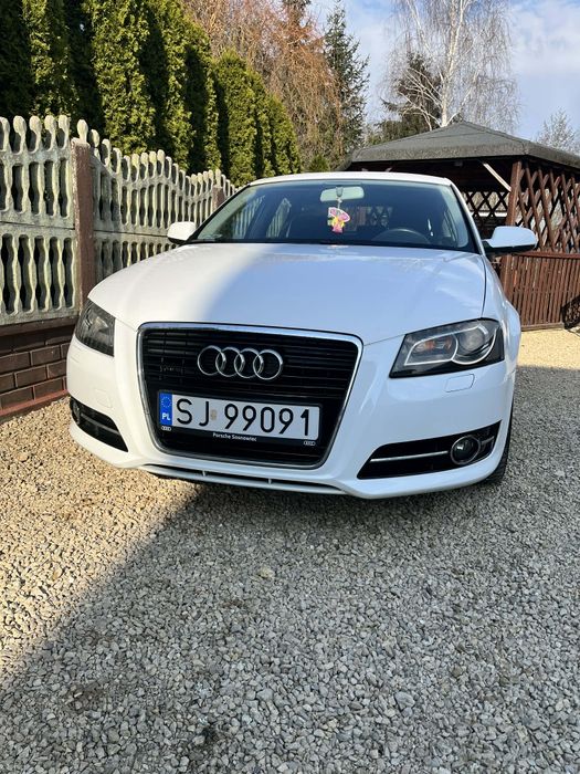 Audi A3 8p Białe 5-drzwiowe