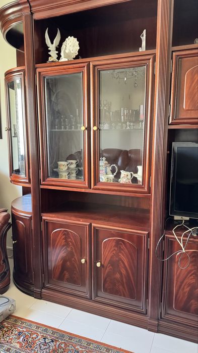 Movel/cristaleira de sala