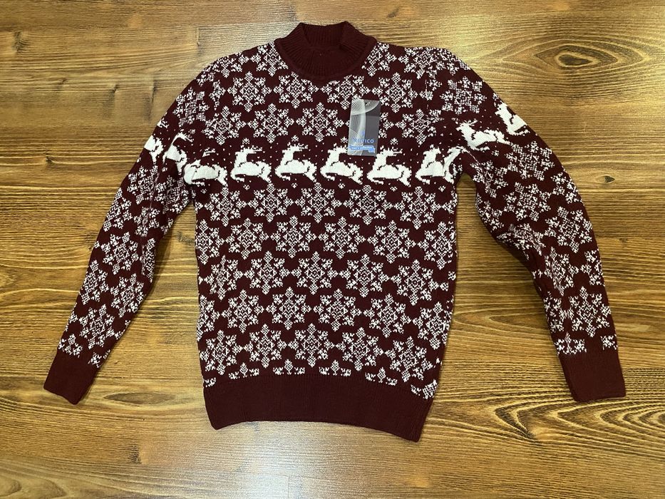 Светр новорічний теплий стильний кофта