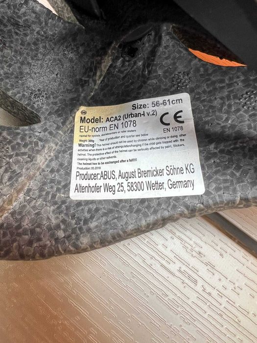 Шолом велосипедний Abus Urban