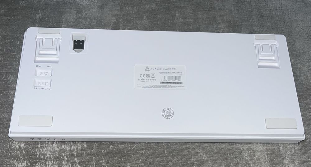 Механічна клавіатура AJAZZ AK820 PRO  білого кольору