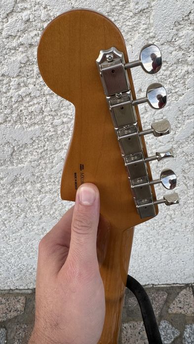 Fender Jazzmaster Classic Player + Hardcase Fender