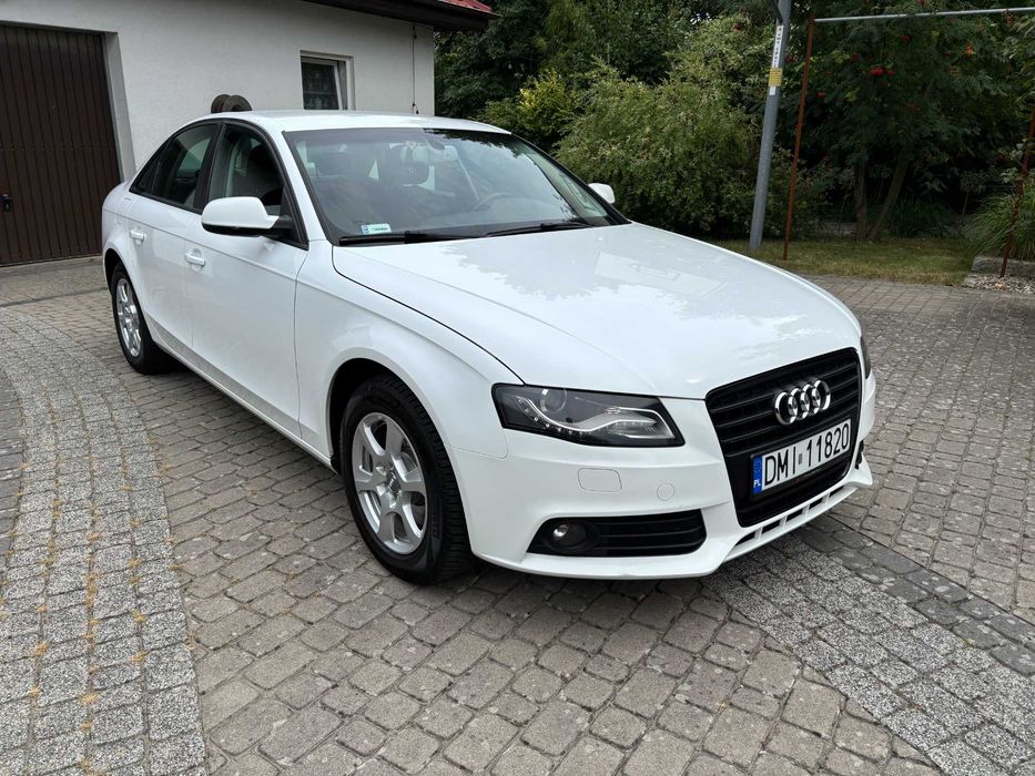 AUDI A4 B8 2.0 TDI 2009 SEDAN 170 KM