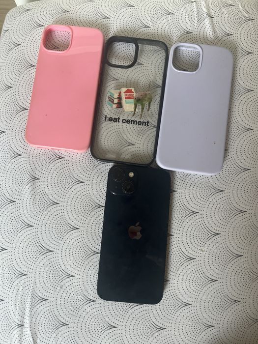 Telefon iPhone 13