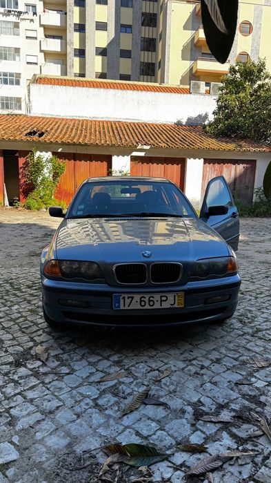 BMW e46 320d com radio bluetooth