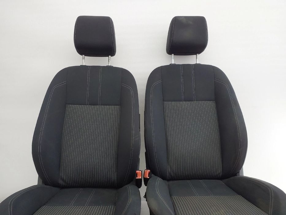 Conjunto de bancos FORD C-Max II (DXA/CB7, DXA/CEU)
