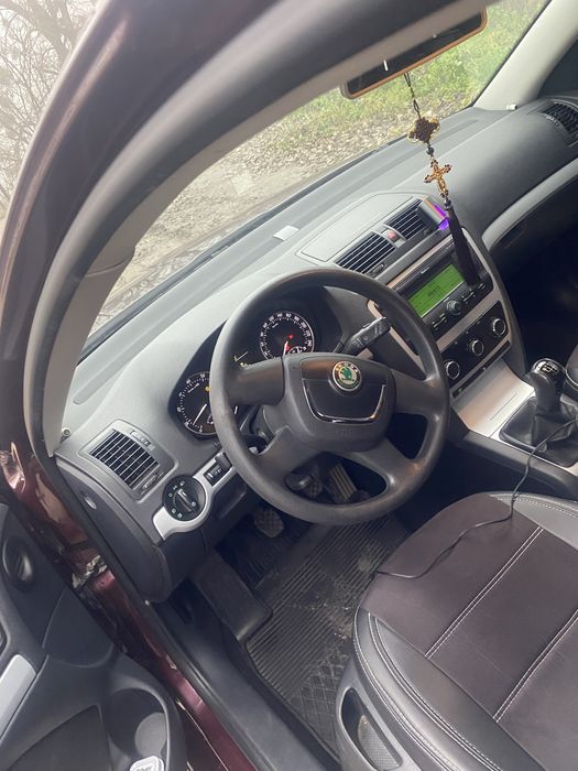 Продам А5 в гарному стані