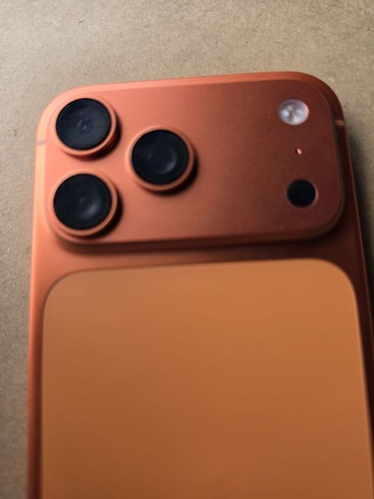 iPhone 17 pro max
