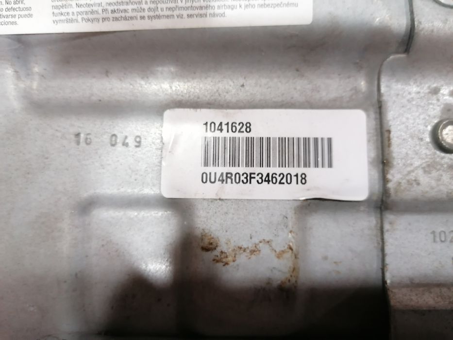 Audi A3/S3 /RS 3 /de 2013/2014/2015/2016/17/18/ 2019 Airbg dos joelhos