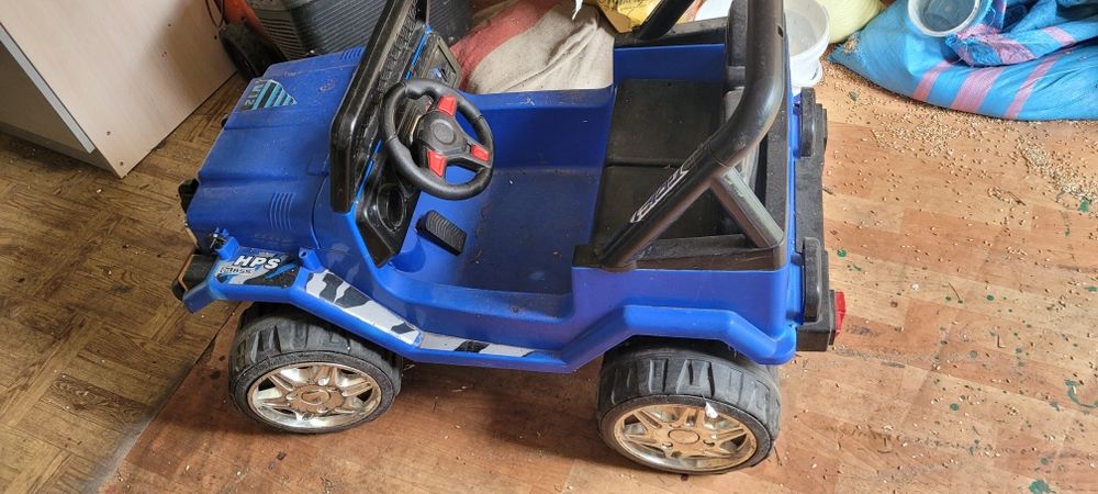 Jeep dla dzieci sterowany