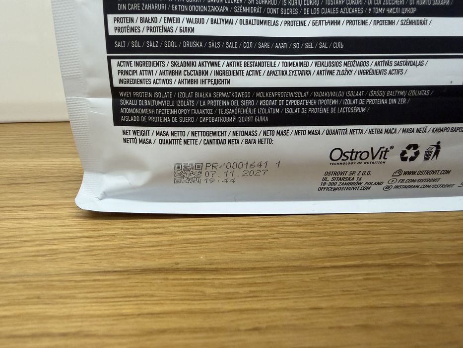 WPI OstroVit 700g waniliowe wafelki