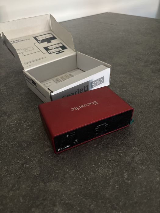 Focusrite Scarlett Solo 3rd Gen – Interface de Áudio USB