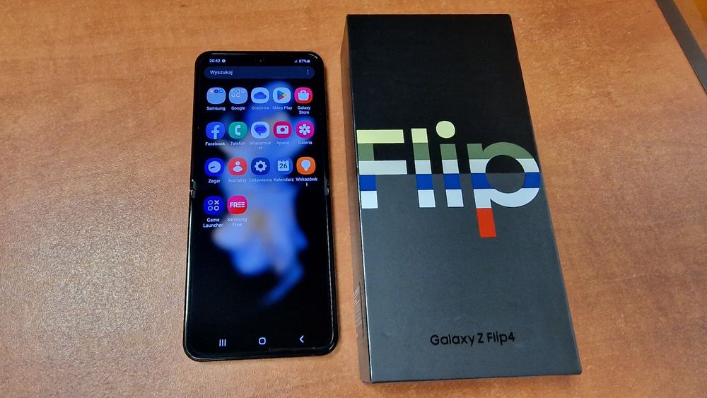 Samsung Galaxy Z Flip 4 Duos 256GB/8GB RAM zielony, stan bdb