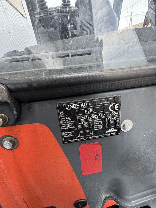 Linde h25(2,5тон) 2004 дизель кара погрущик навантажувач
