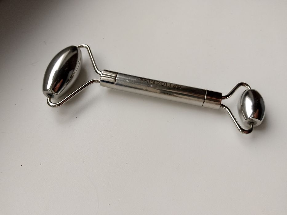 Массажёр для лица и шеи сталь