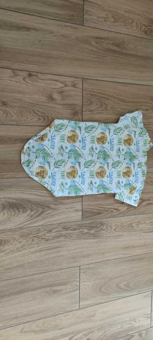 Komplet: body ze spodenkami