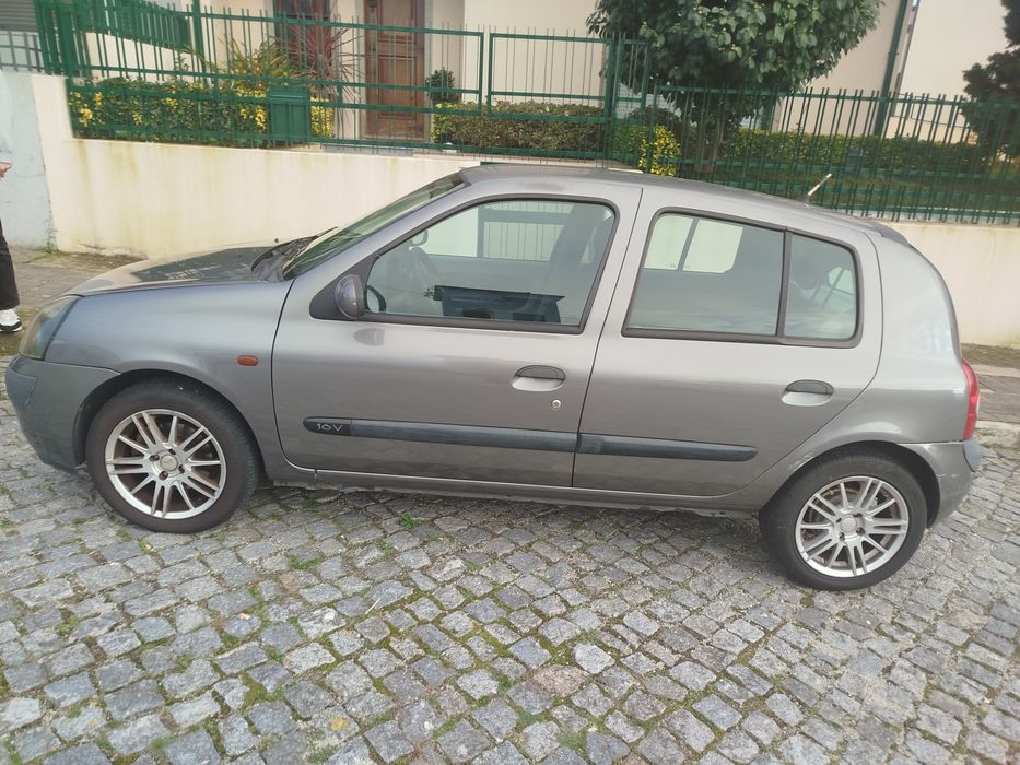 Renault Clio 2  1.2
