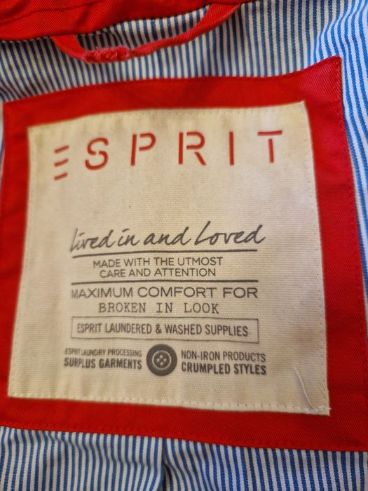 Esprit czerwony prochowiec rozmiar 44