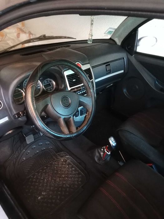Aixam carro sem carta diesel 4 lugares