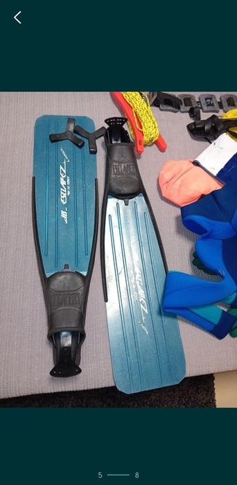 Material de mergulho.