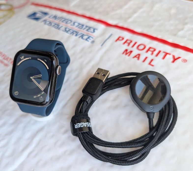 Доступні Apple Watch SE 44 Space Gray 87% все працює з склом 3D