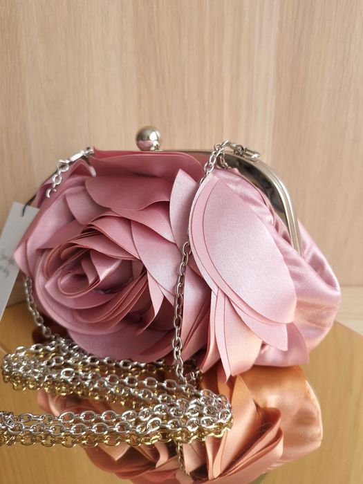 Torebka Różowa Z Różą Kwiatem Do Ręki Na Ramię Kopertówka Wesele