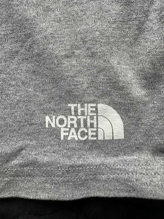 Spodenki The North Face – szare, idealny stan, logo