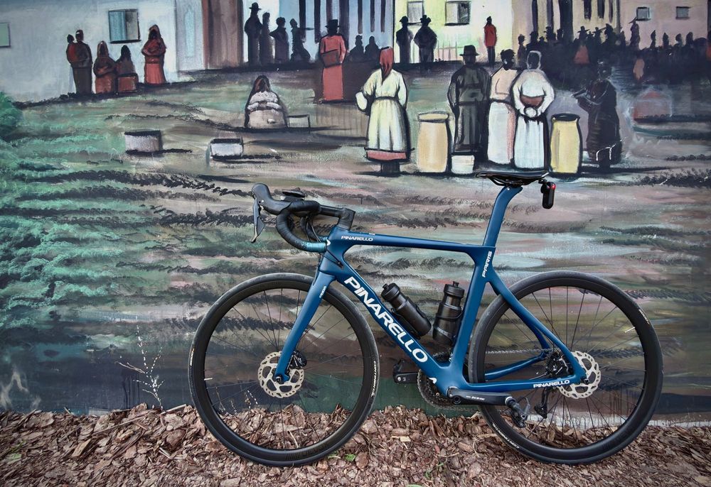 Pinarello Paris 2023