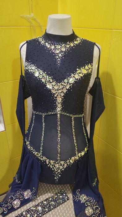 Танцевальный костюм диско, слоу