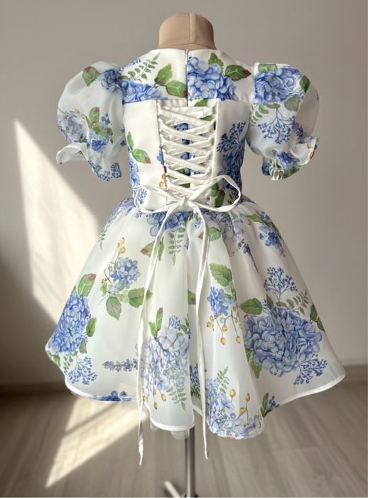 Святкова сукня 128-134