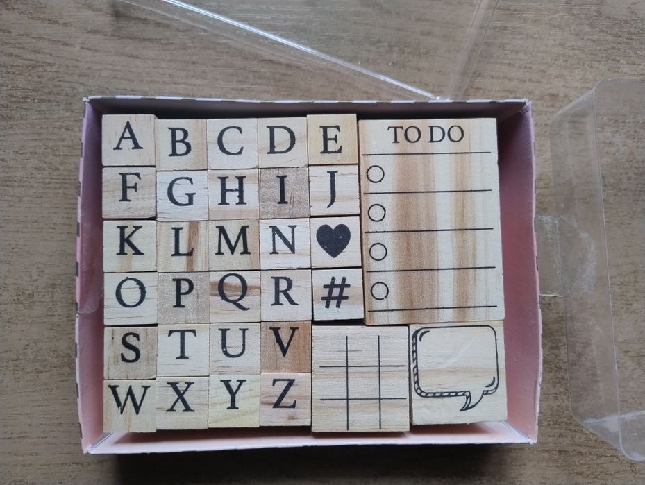 Stempelki drewniane nowe