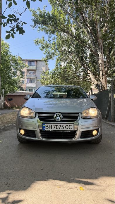 Volkswagen Jetta GLI
