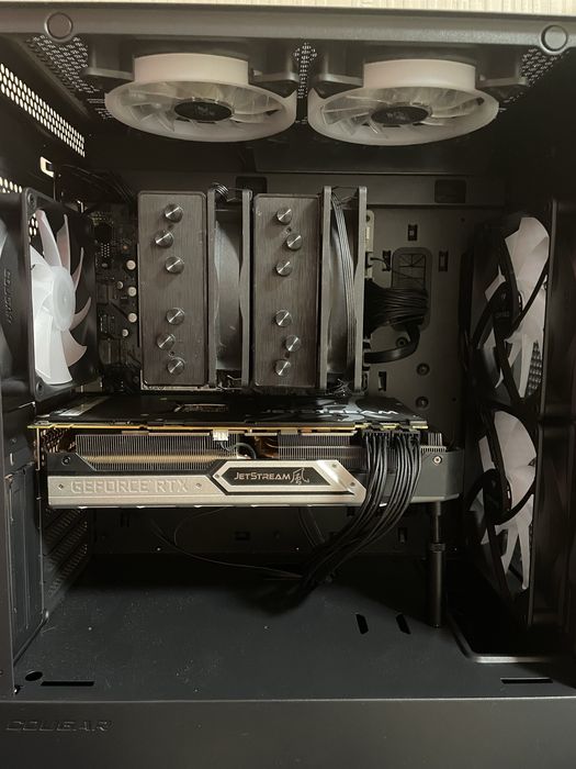 AM 4 ASRock B550M Phantom Gaming 4 + Ryzen 7 5700x